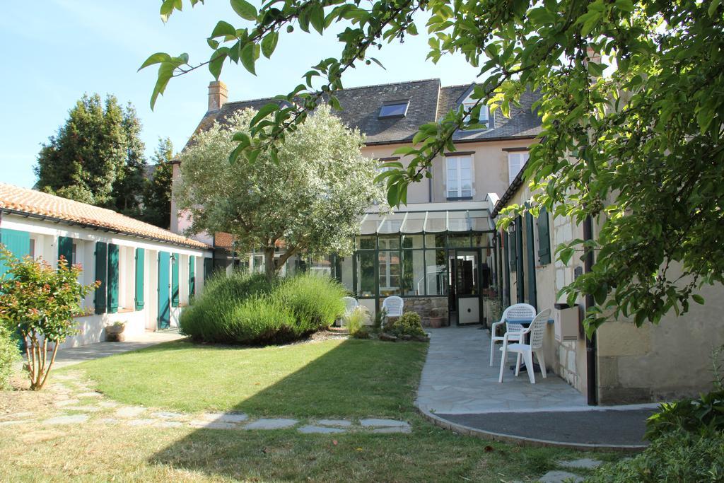 Hotel Domaine Le Martinet, The Originals Relais Bouin  Exteriér fotografie